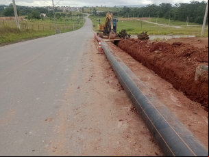 Notícia - Trânsito é desviado em Içara para obra da Casan