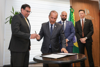 Notícia - Durante ausência de Jorginho, presidente do TJSC assume o governo do estado